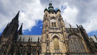 Dominanty Prahy v létě a s minimem turistů