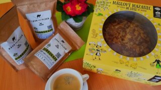 Dobrokafe z Palasia a máslový mazanec z Globusu pomáhají Dobrokafe z Palasia a máslový mazanec z Globusu pomáhají
