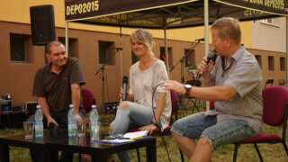 Bolevec ožil zpěvem, hudbou, rozhovory i vůní kávy či opečeného buřtu! / 53