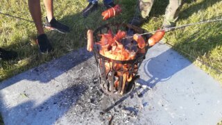 Bolevec ožil zpěvem, hudbou, rozhovory i vůní kávy či opečeného buřtu! / 115