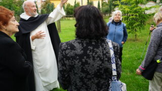 Do zahrad: Klášterní zahrada dominikánů / 11