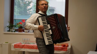 Podvečerní posezení s akordeonem / 0