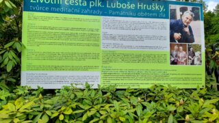 Oáza klidu v Meditační zahradě v Plzni / 2