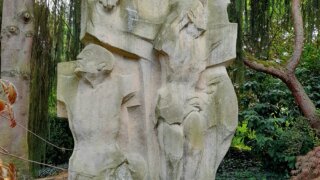 Oáza klidu v Meditační zahradě v Plzni / 22