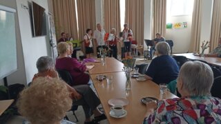 Hudební odpoledne se Seniorkapelou / 8