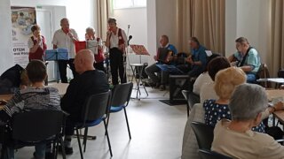 Hudební odpoledne se Seniorkapelou / 7