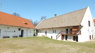 Selský dvůr U Matoušů – venkovská idyla uprostřed sídliště / 11