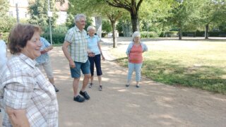 Mölkky v Habrmannově parku / 5