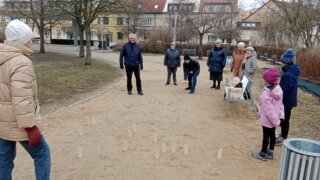 Mölkky v Habrmannově parku / 2