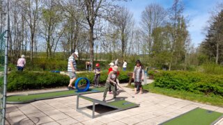 První jarní minigolf v Křimicích / 2