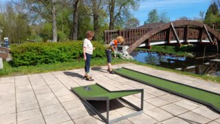 První jarní minigolf v Křimicích / 4