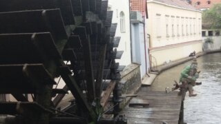 Na Petřínskou rozhlednu / 28