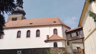 Do Svojšína / 25
