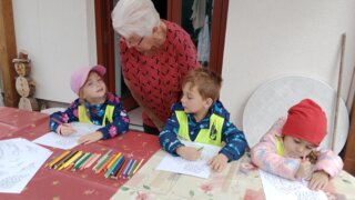 Mezigenerační setkání s Kytičkou / 5