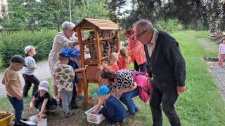 Babičky a děda ve školce / 0