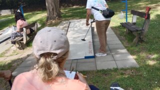 Minigolf v Borském parku / 10