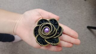 Brože ze zipů / 22