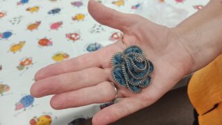 Brože ze zipů / 23