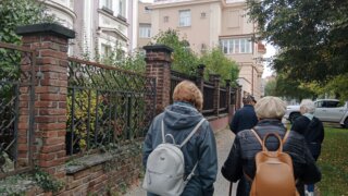 Sejdeme se u lavičky / 1