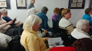 Netradiční literární čaj o páté v Západočeské galerii / 1