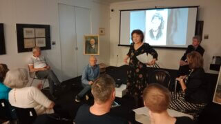 Netradiční literární čaj o páté v Západočeské galerii / 6