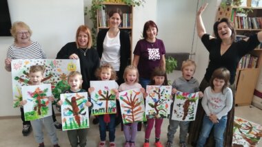 Úsměvy mezi generacemi: Listopad plný radosti a tvoření! / TOTEM 