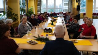 TOTEMové vánoční punčování s hejtmanem Plzeňského kraje / 1