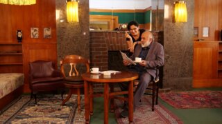 Divadelní představení Odpolední čaj u Loosů v bytě Voglových / TOTEM Místo setkávání se