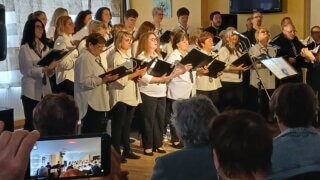 Kulturní týden v TOTEMu: Od vernisáží po hudební vystoupení / TOTEM Místo setkávání se