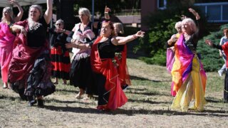 Sousedský jarmark opět propojil generace a sousedy / 38