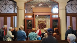 Komentovaná prohlídka Velké synagogy a Rabínského domu / 4