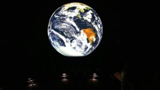 Techmania Science Center / 1